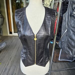 Vakko Black Croc-Embossed Leather Vest with Gold Zip – Women’s Small